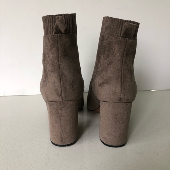 STEVEN NY Newell Point-Toe Sock Booties size 10 - Picture 4 of 6